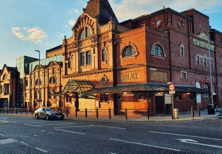 bin collection for businesses in Darlington - recycling and general waste